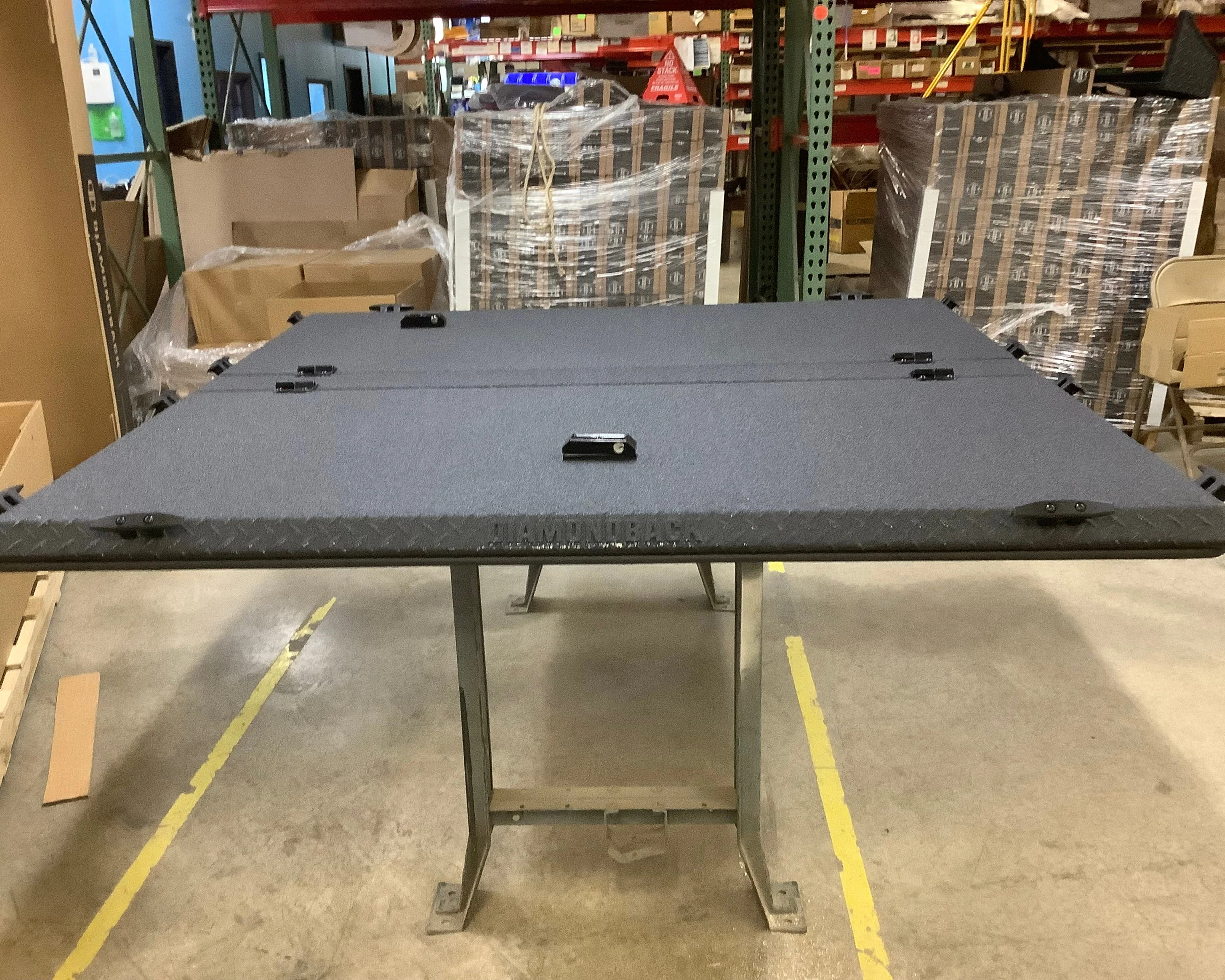 Outlet DiamondBack HD